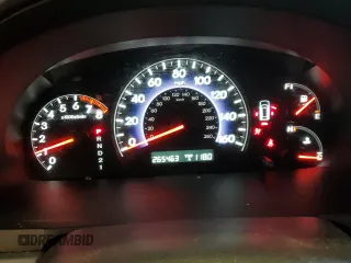 2007 Honda Odyssey EX с VIN 5FNRL38457B132819, выставлен на аукционе Copart как лот 57711625 с пробегом 265 463 миль миль и Списание • Salvage title. История ставок и продаж доступна на DreamBid. Изображение 9.
