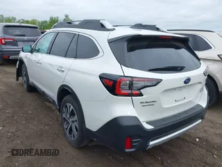 2022 Subaru Outback Touring with VIN 4S4BTAPC1N3217113, listed as a IAAI auction lot 42247212 with 16,527 mi miles and . Bid and sale history available at DreamBid. Image 3.