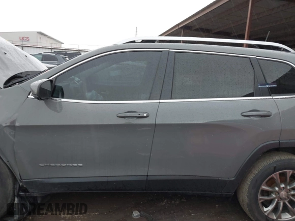 2020 Jeep Cherokee Latitude Plus with VIN 1C4PJLLB9LD514713, listed as a IAAI auction lot 41302261 with 93,654 mi miles. Bid and sale history available at carsss.com. Image 14.