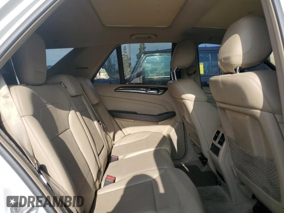 2015 Mercedes-Benz M 350 with VIN 4JGDA5JB9FA608061, listed as a Copart auction lot 55163285 with 177,790 mi miles and Salvage title. Bid and sale history available at DreamBid. Image 10.