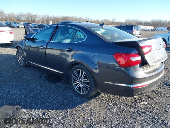 2015 Kia Cadenza Premium with VIN KNALN4D73F5194464, listed as a IAAI auction lot 41036049 with 164,907 mi miles. Bid and sale history available at carsss.com. Image 3.