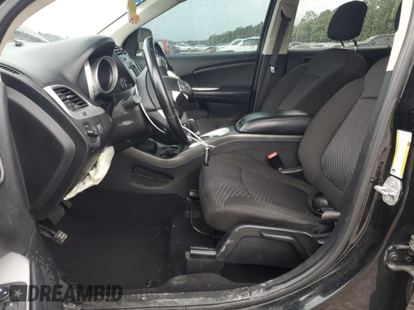 2019 Dodge Journey SE with VIN 3C4PDCBB8KT774151, listed as a Copart auction lot 60909755 with 170,379 mi miles and Salvage title. Bid and sale history available at DreamBid. Image 7.