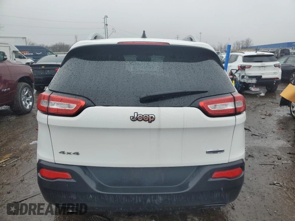 2014 Jeep Cherokee Altitude with VIN 1C4PJMCB6EW128067, listed as a Copart auction lot 46905285 with 117,585 mi miles and Clean Title. Bid and sale history available at DreamBid. Image 6.
