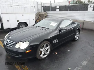 2004 Mercedes-Benz SL 500 with VIN WDBSK75F34F079139, listed as a IAAI auction lot 41778245 with 67,746 mi miles and . Bid and sale history available at DreamBid. Image 18.