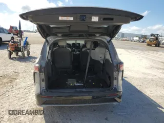 2023 Toyota Sienna XSE with VIN 5TDXSKFC0PS107594, listed as a Copart auction lot 44790745 with 28,679 mi miles and Salvage Title. Bid and sale history available at carsss.com. Image 6.