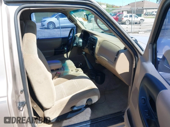 1998 Ford Ranger XL with VIN 1FTZR15X2WTA29628, listed as a IAAI auction lot 41972607 with 149,628 mi miles. Bid and sale history available at carsss.com. Image 5.