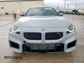 2024 BMW M2 z VIN 3MF13DM04R8E82744, wystawiony jako Copart lot #54774895 z przebiegiem 6 974 mil mil oraz Szkoda całkowita • Salvage title. Historia ofert i sprzedaży dostępna na DreamBid. Obrazek 5.