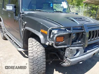 2008 Hummer H2 SUV z VIN 5GRGN23828H108693, wystawiony jako IAAI lot #42129040 z przebiegiem 246 849 mil mil oraz . Historia ofert i sprzedaży dostępna na DreamBid. Obrazek 6.
