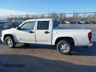 2005 Chevrolet Colorado 1SF LS Z71 with VIN 1GCDT136858110284, listed as a IAAI auction lot 41850640 with 86,501 mi miles. Bid and sale history available at carsss.com. Image 14.