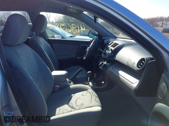 2009 Toyota RAV4 with VIN JTMBF33V195010102, listed as a IAAI auction lot 41865842 with 114,228 mi miles. Bid and sale history available at carsss.com. Image 5.