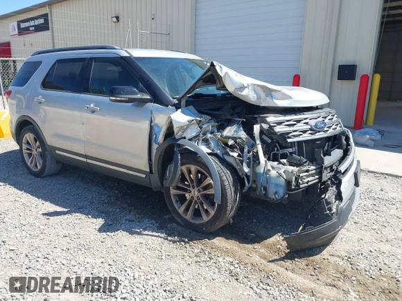 2018 Ford Explorer XLT with VIN 1FM5K7D85JGC22000, listed as a IAAI auction lot 42046406 with 227,828 mi miles and . Bid and sale history available at DreamBid. Image 1.
