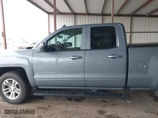 2016 Chevrolet Silverado 1500 LT with VIN 1GCRCREC5GZ165179, listed as a IAAI auction lot 40793646 with 86,505 mi miles. Bid and sale history available at carsss.com. Image 14.