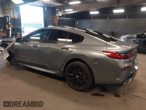 2024 BMW 8 Series 840i z VIN WBAGV4C07RCP08452, wystawiony jako IAAI lot #42195950 z przebiegiem 11 860 mil mil oraz . Historia ofert i sprzedaży dostępna na DreamBid. Obrazek 3.
