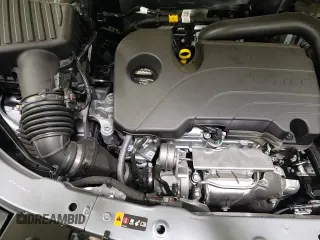 2025 Chevrolet Equinox AWD LT z VIN 3GNAXPEG0SL161556, wystawiony jako Copart lot #84716274 z przebiegiem 2 086 mil mil oraz Szkoda całkowita • Salvage title. Historia ofert i sprzedaży dostępna na DreamBid. Obrazek 13.