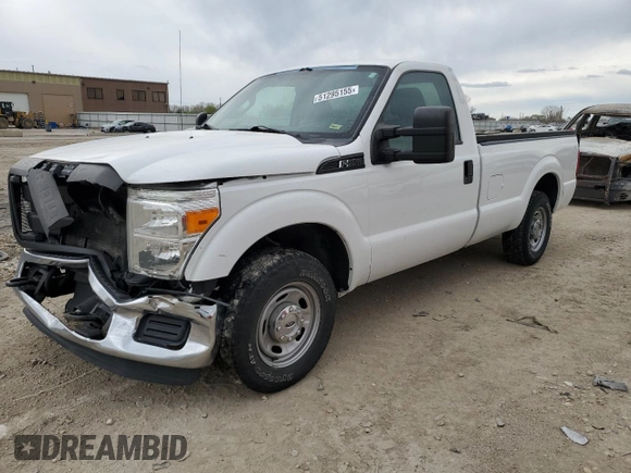 2015 Ford F-250 XL z VIN 1FTBF2A69FEA10723, wystawiony jako Copart lot #51295155 z przebiegiem 195 833 mil mil oraz Szkoda całkowita • Salvage title. Historia ofert i sprzedaży dostępna na DreamBid. Obrazek 1.