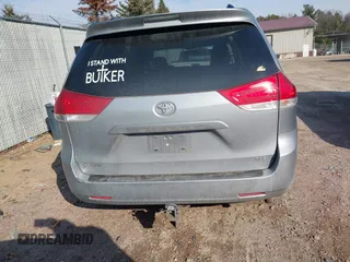 2013 Toyota Sienna XLE AAS with VIN 5TDYK3DC1DS391293, listed as a IAAI auction lot 41694041 with 181,913 mi miles. Bid and sale history available at carsss.com. Image 16.