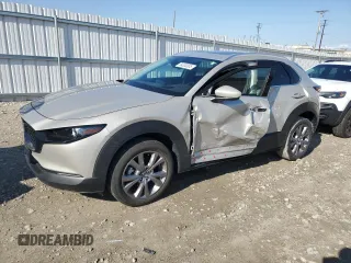2023 Mazda CX-30 S Premium z VIN 3MVDMBDM6PM525178, wystawiony jako Copart lot #54330005 z przebiegiem 21 670 mil mil oraz Szkoda całkowita • Salvage title. Historia ofert i sprzedaży dostępna na DreamBid. Obrazek 1.