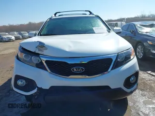 2013 Kia Sorento EX with VIN 5XYKUDA26DG411648, listed as a IAAI auction lot 41878842 with 87,631 mi miles. Bid and sale history available at carsss.com. Image 12.