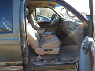 2001 Ford Excursion Limited with VIN 1FMNU43S11EA01026, listed as a IAAI auction lot 41994947 with 193,365 mi miles and . Bid and sale history available at DreamBid. Image 5.