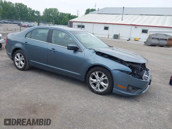 2012 Ford Fusion SE z VIN 3FAHP0HAXCR200826, wystawiony jako IAAI lot #42448447 z przebiegiem 109 439 mil mil oraz . Historia ofert i sprzedaży dostępna na DreamBid. Obrazek 1.