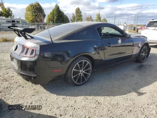 2013 Ford Mustang V6 z VIN 1ZVBP8AM2D5251497, wystawiony jako Copart lot #75857634 z przebiegiem Nie podano mil oraz Czysty tytuł • Clean title. Historia ofert i sprzedaży dostępna na DreamBid. Obrazek 3.