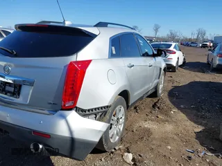 2015 Cadillac SRX with VIN 3GYFNAE39FS591106, listed as a IAAI auction lot 41539502 with 179,182 mi miles and . Bid and sale history available at DreamBid. Image 4.