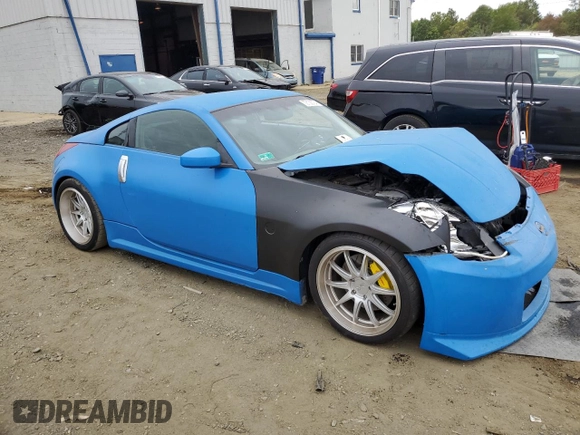 2005 Nissan 350Z with VIN JN1AZ34D25M607805, listed as a Copart auction lot 72138724 with 64,696 mi miles and Salvage Title. Bid and sale history available at carsss.com. Image 4.