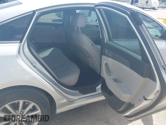 2019 Hyundai Sonata SE with VIN 5NPE24AF6KH746694, listed as a IAAI auction lot 41957791 with 80,851 mi miles and . Bid and sale history available at DreamBid. Image 8.