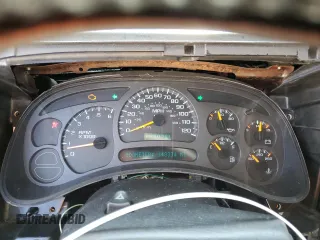 2003 Chevrolet Tahoe LT with VIN 1GNEC13Z73J344721, listed as a Copart auction lot 52083205 with 148,334 mi miles and Salvage Title. Bid and sale history available at carsss.com. Image 9.