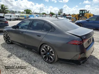 2024 BMW i5 M60 with VIN WBY43FK00RCR71826, listed as a Copart auction lot 72140144 with 5,987 mi miles and Salvage Title. Bid and sale history available at carsss.com. Image 2.