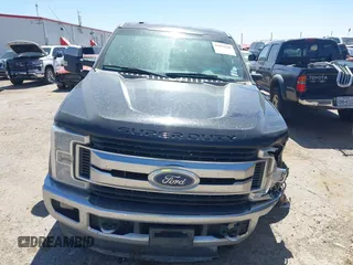 2018 Ford F-250 XL с VIN 1FT7W2B64JEC77975, выставлен на аукционе IAAI как лот 41854388 с пробегом 151 901 миль миль и . История ставок и продаж доступна на DreamBid. Изображение 11.