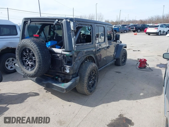 2020 Jeep Wrangler Unlimited Sport S z VIN 1C4HJXDN3LW155884, wystawiony jako IAAI lot #41868363 z przebiegiem 82 901 mil mil oraz . Historia ofert i sprzedaży dostępna na DreamBid. Obrazek 4.