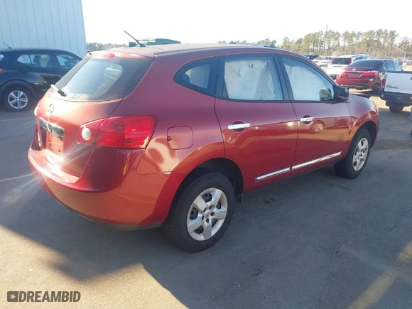 2015 Nissan Rogue Select S with VIN JN8AS5MT8FW154580, listed as a IAAI auction lot 41583633 with 98,301 mi miles. Bid and sale history available at carsss.com. Image 4.