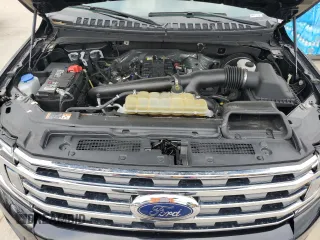 2021 Ford Expedition Max XLT with VIN 1FMJK1JT7MEA19405, listed as a Copart auction lot 43986285 with 94,236 mi miles and Salvage Title. Bid and sale history available at DreamBid. Image 12.