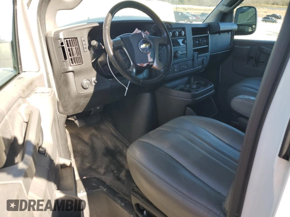 2018 Chevrolet Express Cargo with VIN 1GCWGAFG4J1338495, listed as a Copart auction lot 88013295 with 141,681 mi miles and Salvage title. Bid and sale history available at DreamBid. Image 8.