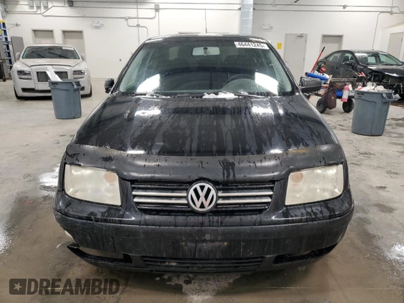 2002 Volkswagen Jetta GLS z VIN 3VWSP69M72M154327, wystawiony jako Copart lot #46441245 z przebiegiem 577 961 mil mil oraz Czysty tytuł • Clean title. Historia ofert i sprzedaży dostępna na DreamBid. Obrazek 5.