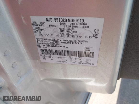 2009 Ford F-150 STX z VIN 1FTRX12829KB84659, wystawiony jako IAAI lot #42810439 z przebiegiem 243 172 mil mil oraz . Historia ofert i sprzedaży dostępna na DreamBid. Obrazek 9.