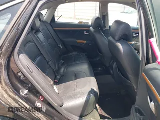 2008 Hyundai Azera Limited z VIN KMHFC46F38A311072, wystawiony jako IAAI lot #42432173 z przebiegiem 221 512 mil mil oraz . Historia ofert i sprzedaży dostępna na DreamBid. Obrazek 8.