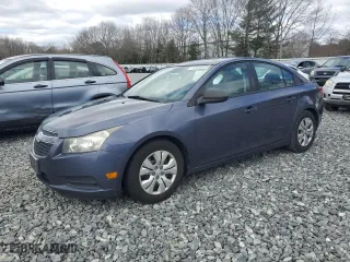 2013 Chevrolet Cruze LS with VIN 1G1PA5SG5D7295346, listed as a Copart auction lot 53536695 with 192,497 mi miles and Clean Title. Bid and sale history available at carsss.com. Image 1.