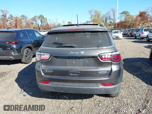 2021 Jeep Compass Latitude с VIN 3C4NJDBB8MT537958, выставлен на аукционе IAAI как лот 40705924 с пробегом 73 319 миль миль и . История ставок и продаж доступна на DreamBid. Изображение 17.