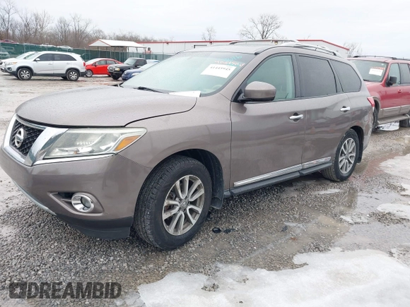 2013 Nissan Pathfinder S with VIN 5N1AR2MM5DC689696, listed as a IAAI auction lot 41445945 with 121,902 mi miles. Bid and sale history available at carsss.com. Image 2.