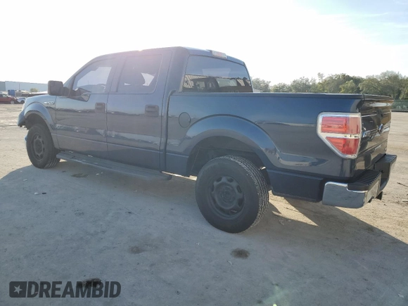 2014 Ford F-150 XL with VIN 1FTEW1CM7EFB74354, listed as a Copart auction lot 43345405 with 119,357 mi miles and Non Repairable. Bid and sale history available at carsss.com. Image 2.