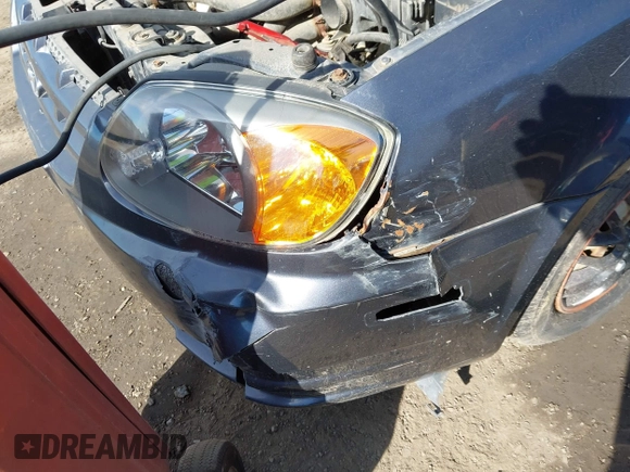 2005 Hyundai Accent GLS с VIN KMHCG35C95U365902, выставлен на аукционе IAAI как лот 41715161 с пробегом 149 766 миль миль и . История ставок и продаж доступна на DreamBid. Изображение 6.