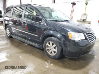 2009 Chrysler Town & Country Touring with VIN 2A8HR54139R512677, listed as a Copart auction lot 55506295 with 147,215 mi miles and Salvage Title. Bid and sale history available at DreamBid. Image 4.