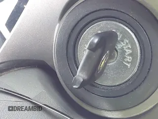 2007 Nissan Titan SE z VIN 1N6BA07B77N214250, wystawiony jako IAAI lot #42514141 z przebiegiem 184 576 mil mil oraz . Historia ofert i sprzedaży dostępna na DreamBid. Obrazek 11.