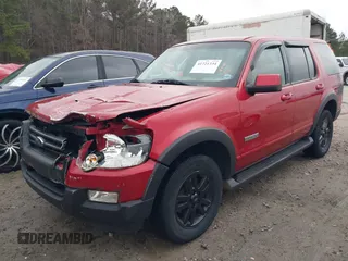 2007 Ford Explorer Eddie Bauer z VIN 1FMEU64E47UA62406, wystawiony jako IAAI lot #41721334 z przebiegiem 98 896 mil mil oraz . Historia ofert i sprzedaży dostępna na DreamBid. Obrazek 2.
