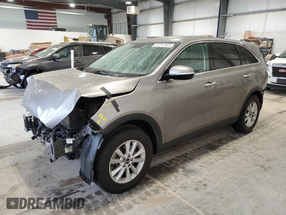 2019 Kia Sorento LX with VIN 5XYPG4A33KG500743, listed as a Copart auction lot 47312445 with 54,743 mi miles and Clean Title. Bid and sale history available at carsss.com. Image 1.