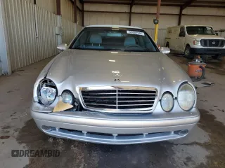 2002 Mercedes-Benz CLK 320/430 with VIN WDBLK70G92T123342, listed as a Copart auction lot 55802905 with 93,991 mi miles and Salvage Title. Bid and sale history available at DreamBid. Image 5.