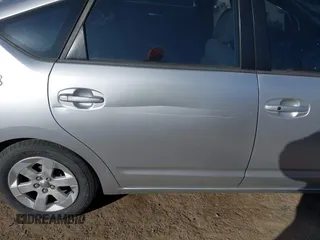 2007 Toyota Prius with VIN JTDKB20U173282711, listed as a IAAI auction lot 41397781 with 0 mi miles. Bid and sale history available at carsss.com. Image 6.