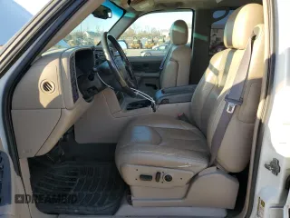 2004 Chevrolet Avalanche Z71 with VIN 3GNEK12T84G244842, listed as a Copart auction lot 79139874 with 157,738 mi miles and Clean Title. Bid and sale history available at DreamBid. Image 7.
